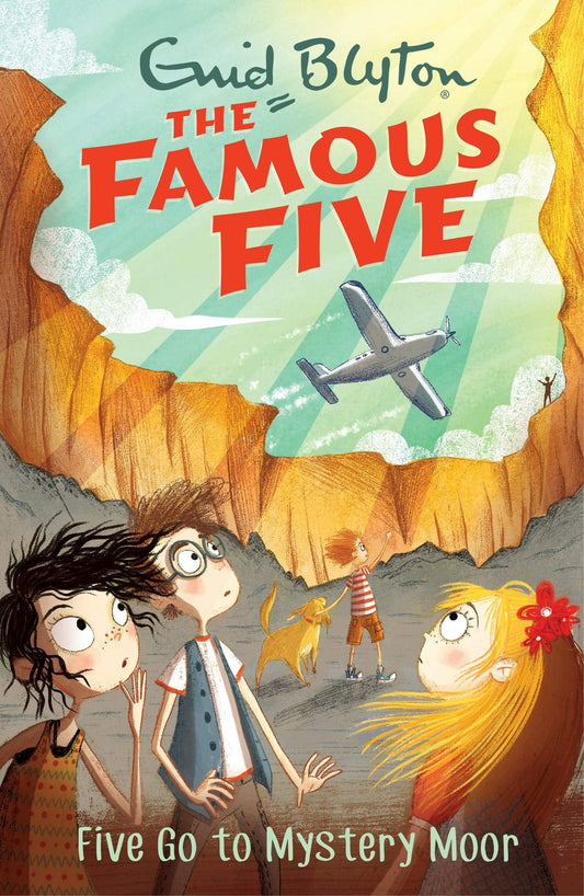 Famous Five: Five Go To Mystery Moor: Book 13
