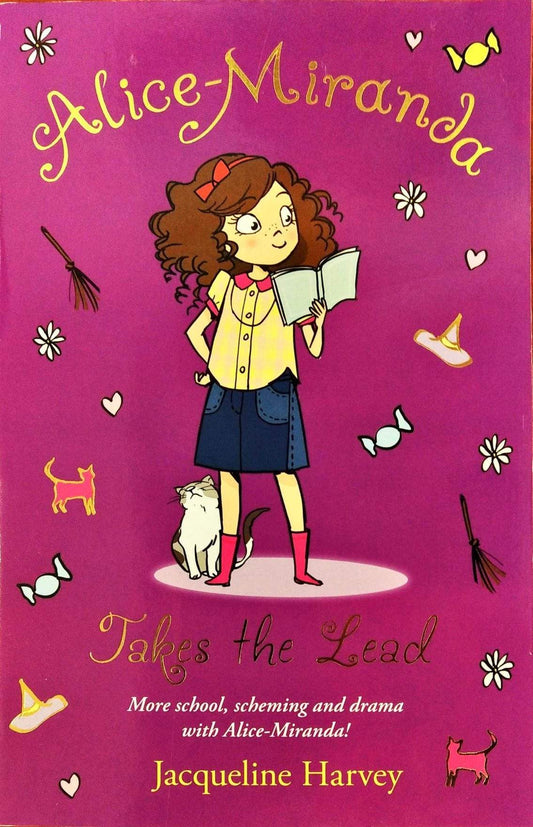 Alice-Miranda Takes The Lead: Book 3