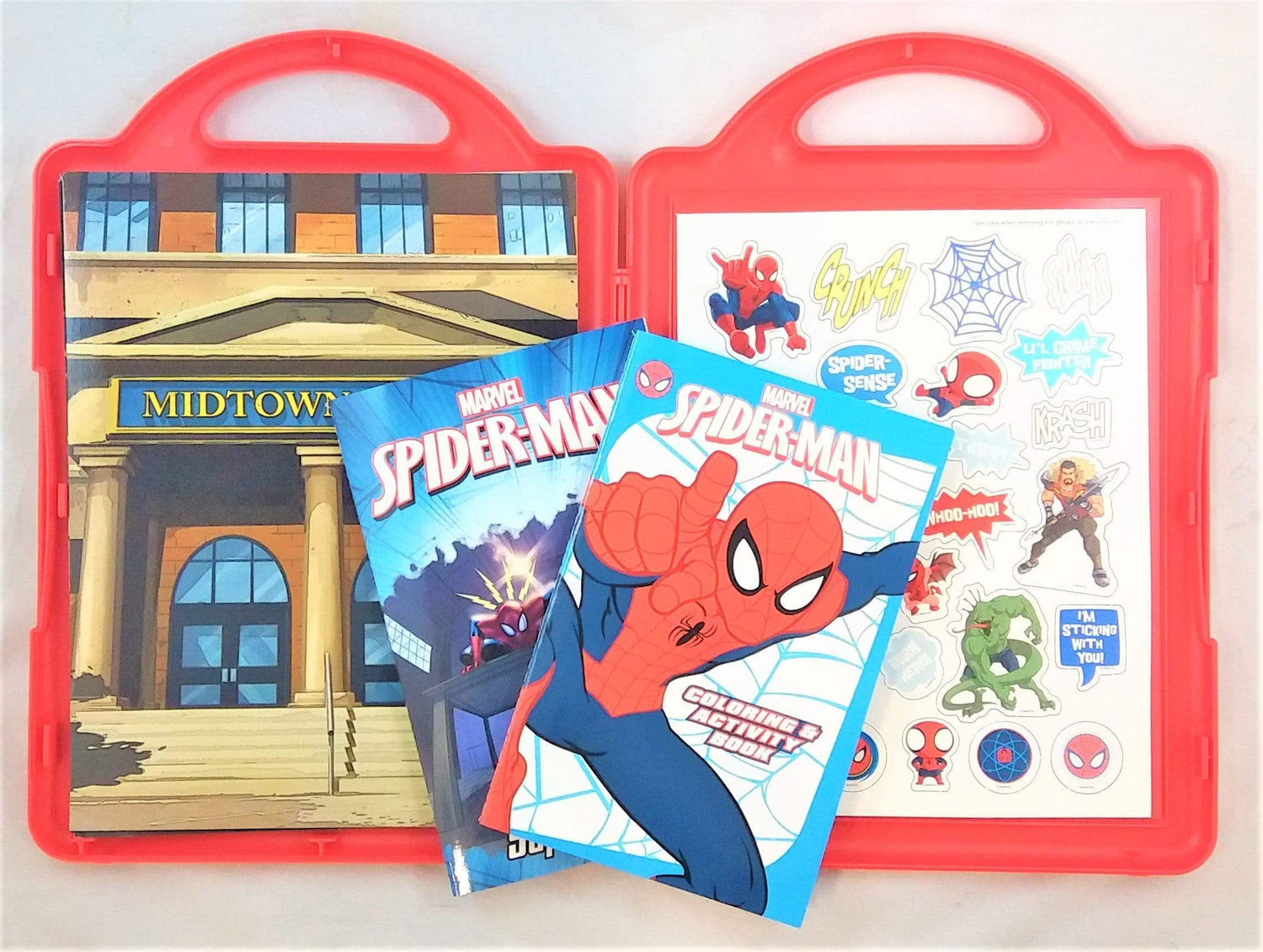 Marvel: Spider-Man An Amazing Book And Magnetic Play Set