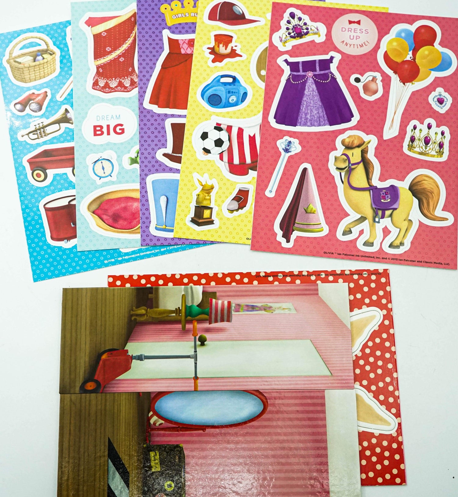 Olivia Paper Doll Play Set