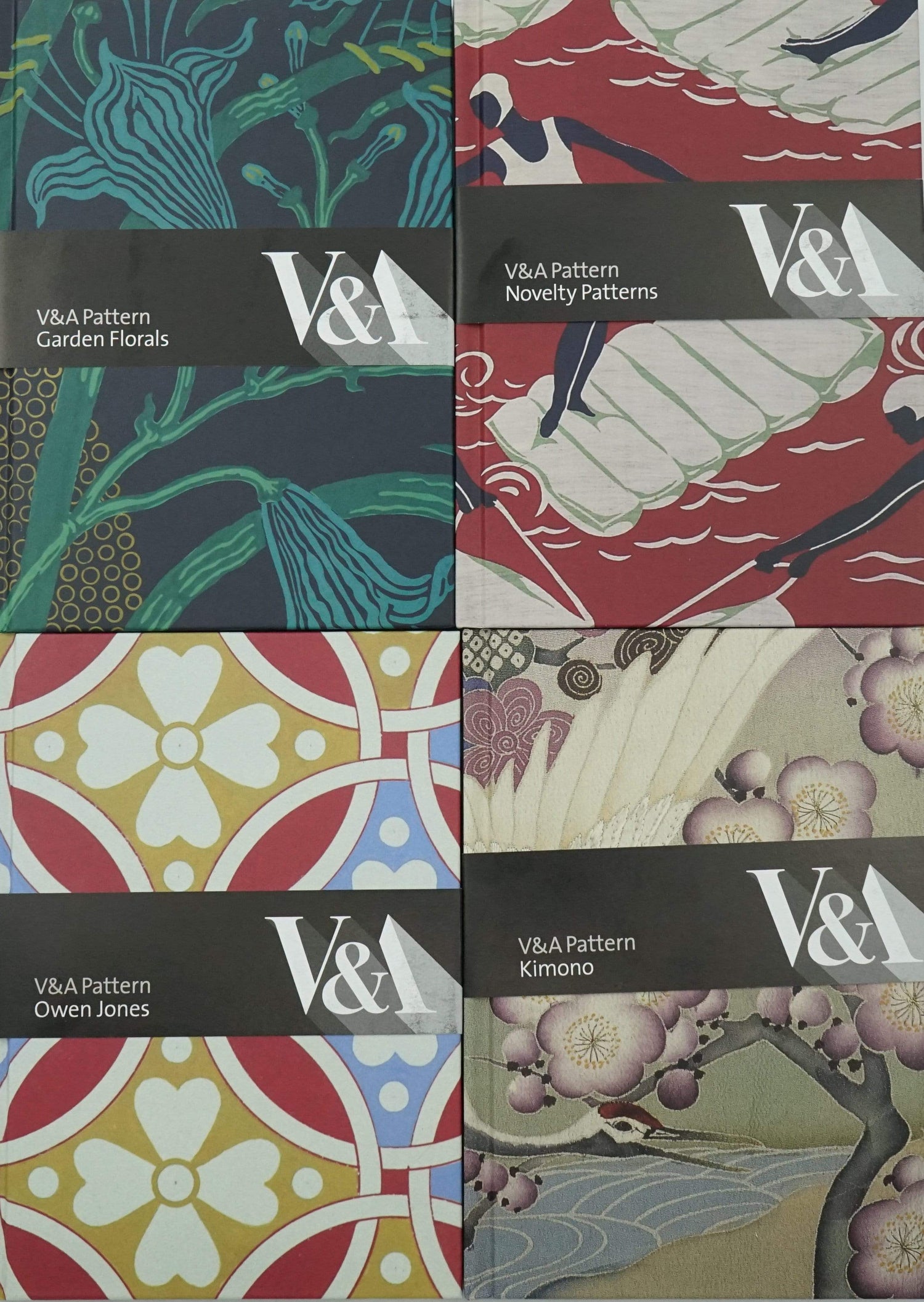 V&A Pattern: Box Set Ii